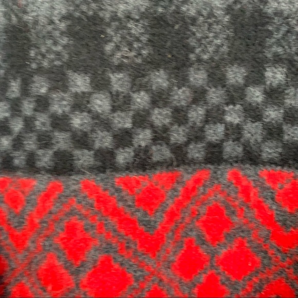 Nordstrom Brass Plum vintage wool sweater gray and red size medium - Picture 3 of 7